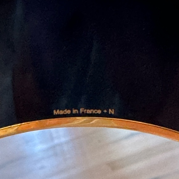 Hermes Bangle Bracelet - Coin Purse Printed Enamel w/ Gold Plating, Collectible - Picture 6 of 11